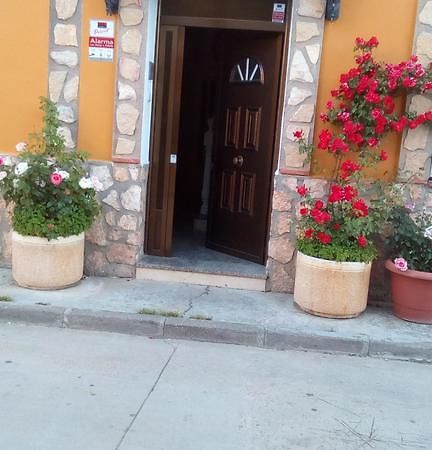 Hostal Cañamares Dış mekan fotoğraf